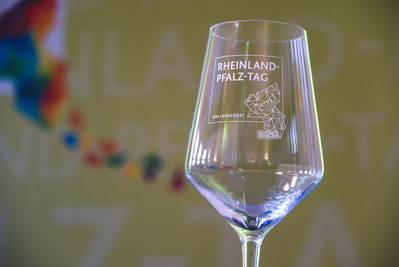 Das Landesfest-Weinglas